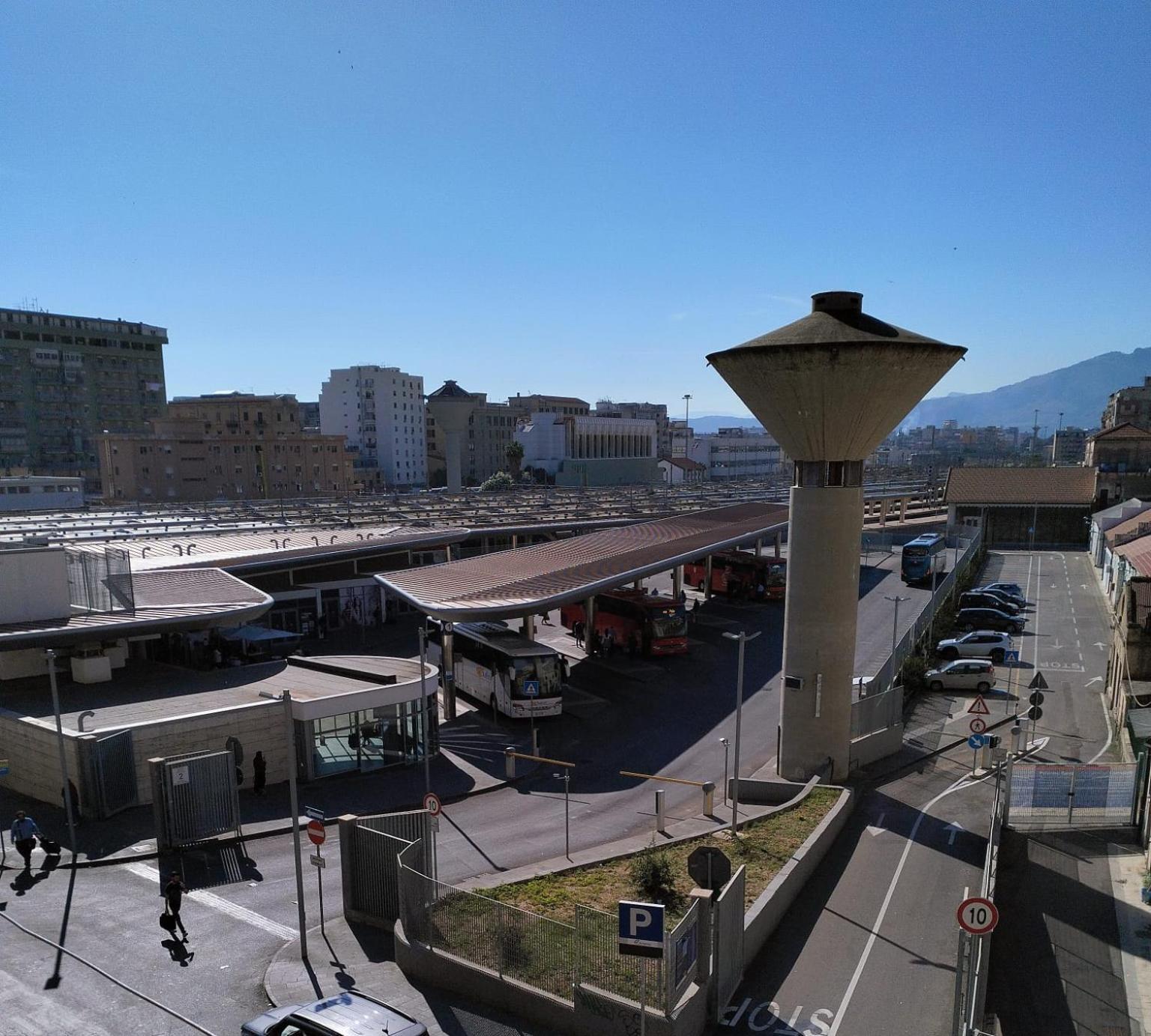Stazione Di Palermo Affitti Apartment Екстериор снимка